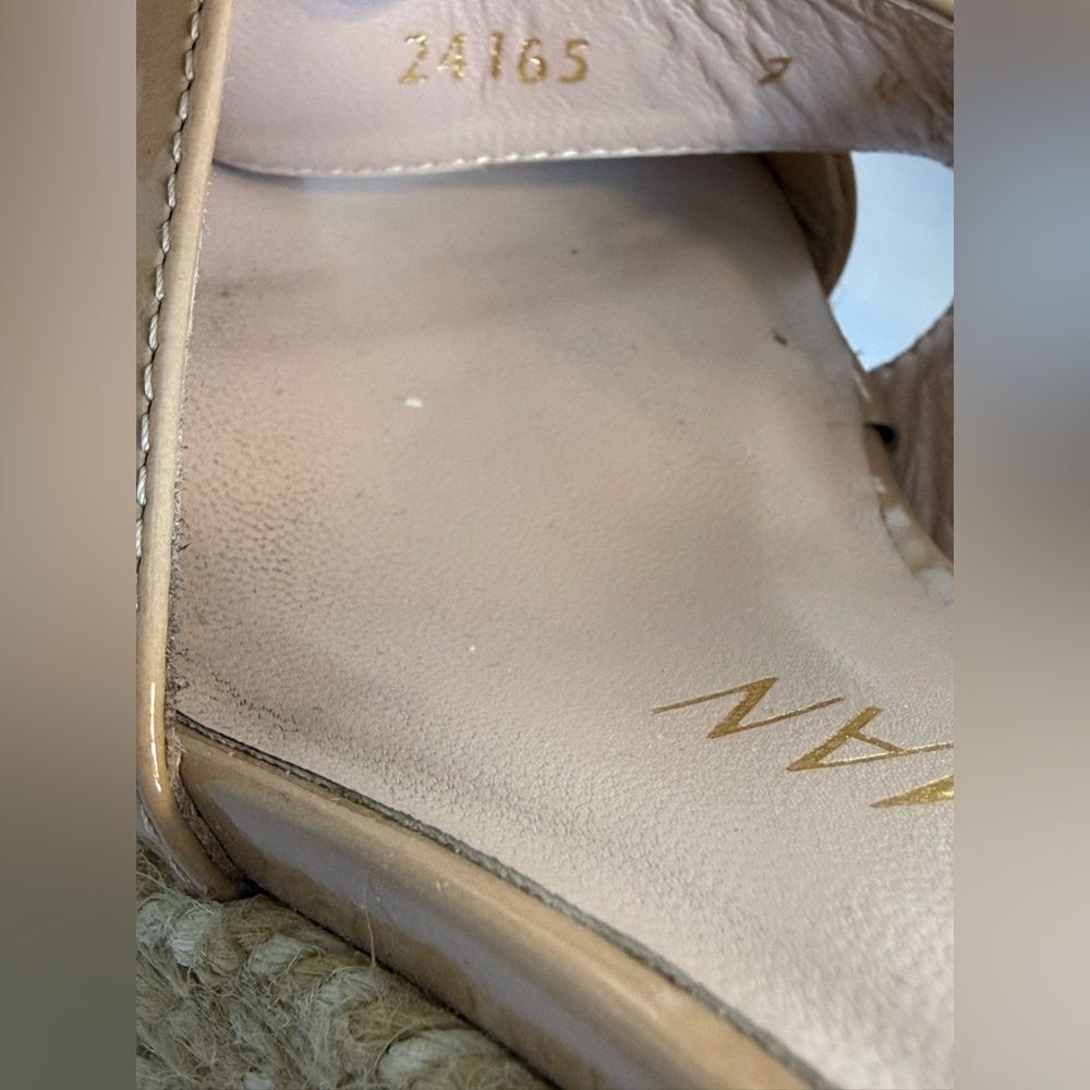Stuart Weitzman Rosemarie Patent Leather Wedge Espadrille Sandals Size 7 - Picture 7 of 9